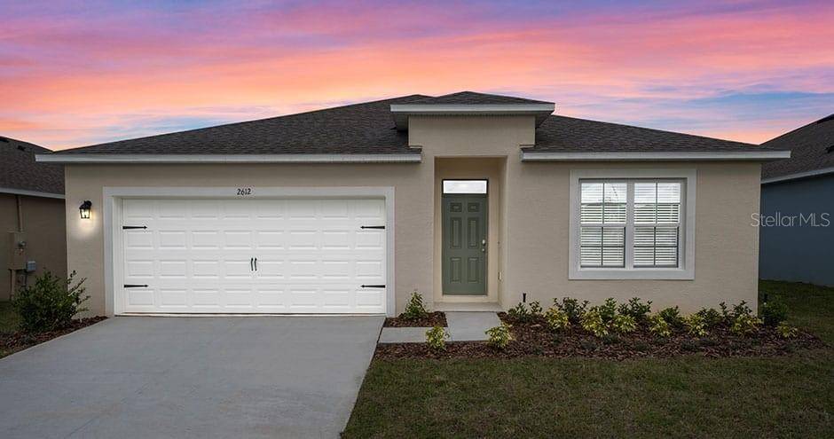 2429 MAIDENS BLUFF AVE #Cali, Davenport, FL 33837