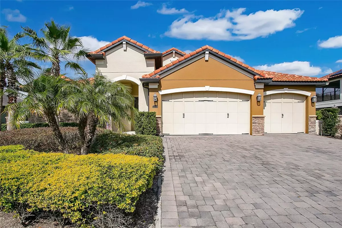 Saint Cloud, FL 34771,5233 WATERSIDE VISTA LN