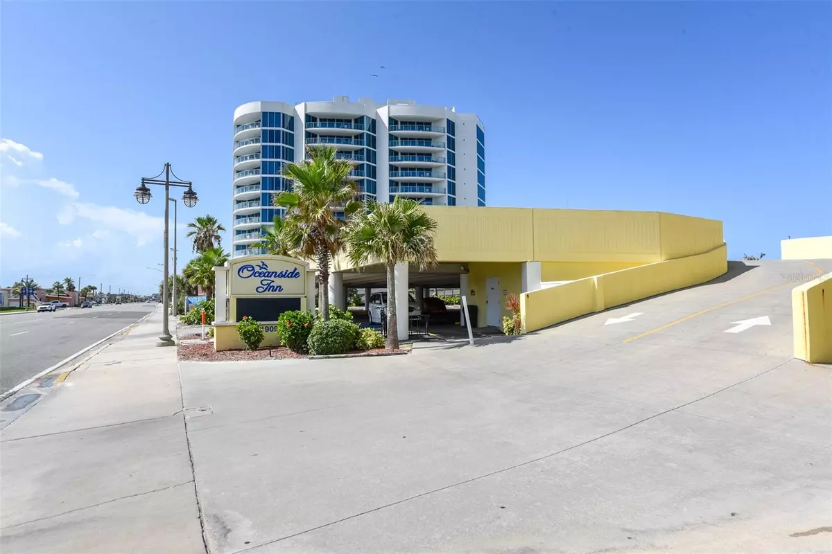 Daytona Beach Shores, FL 32118,1909 S ATLANTIC AVE #620, 621