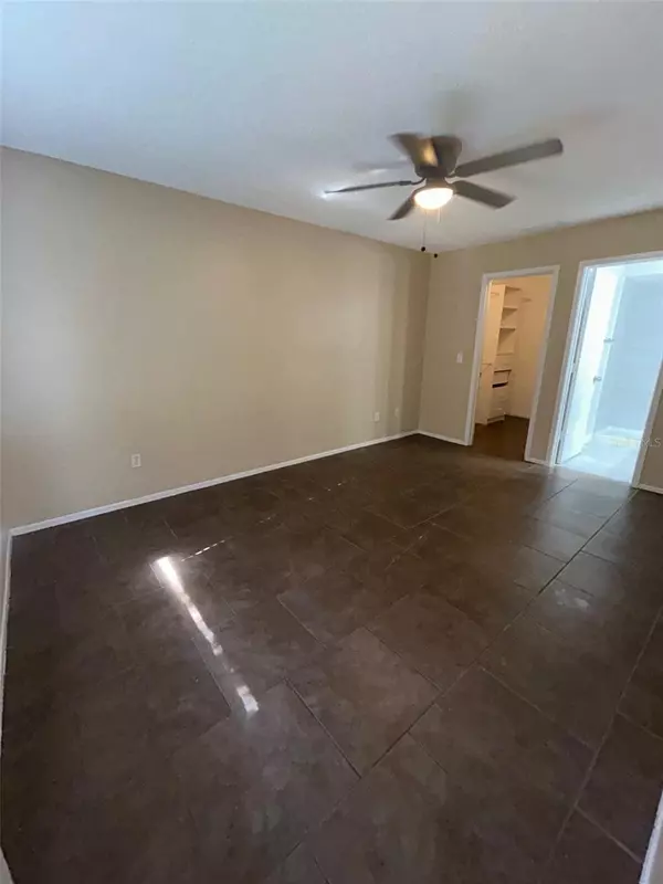 Sanford, FL 32773,208 NORTHLAKE DR #208