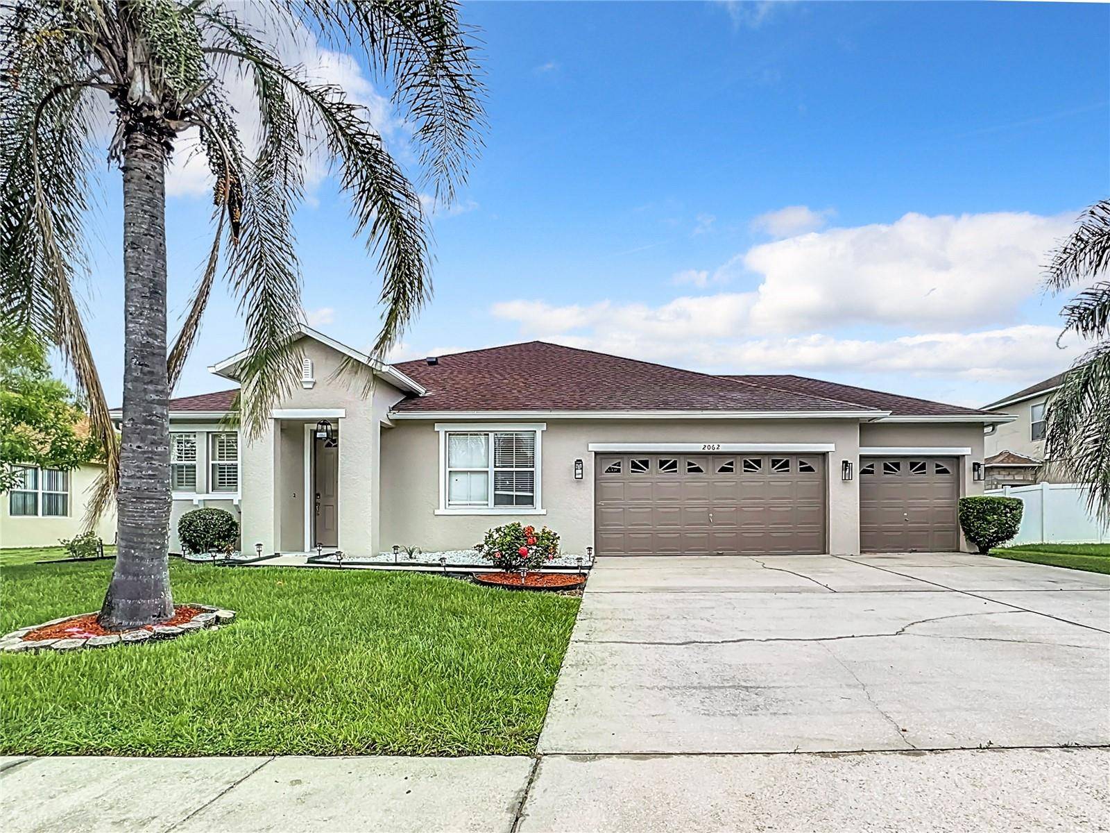 2062 BEARING LN, Kissimmee, FL 34744