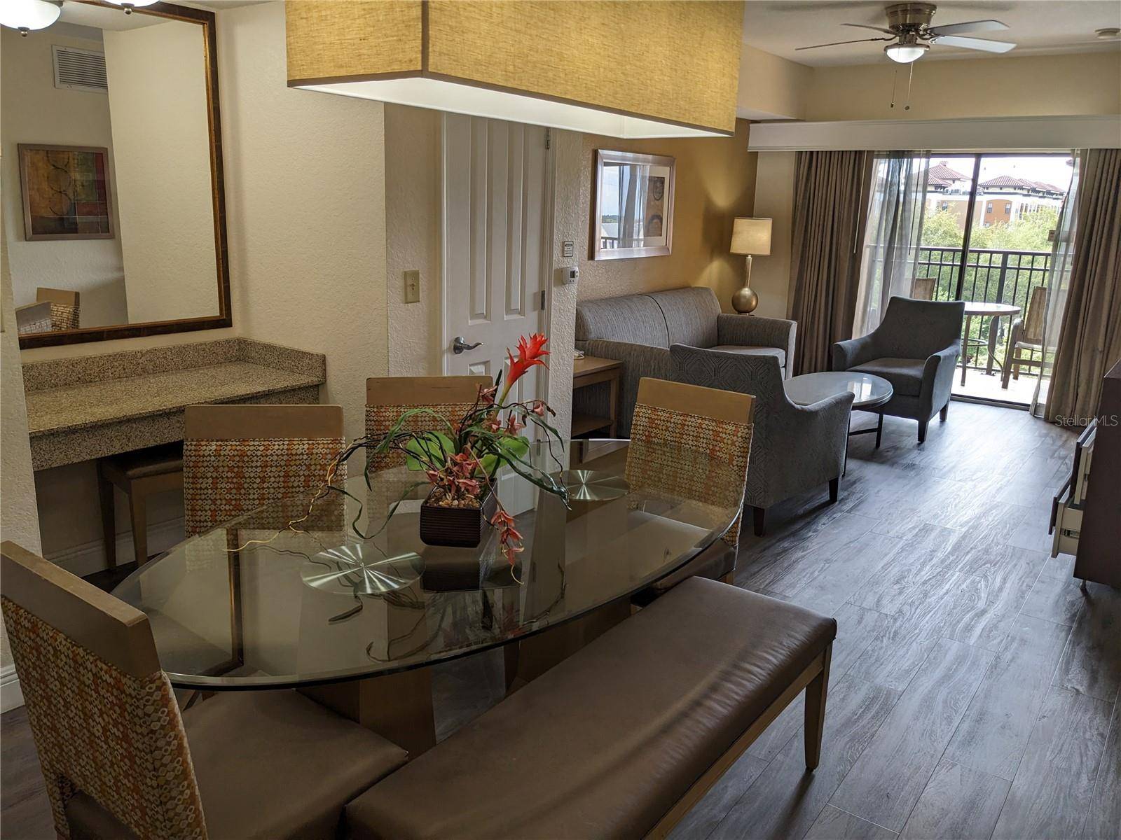 Orlando, FL 32821,12527 FLORIDAYS RESORT DR #510E