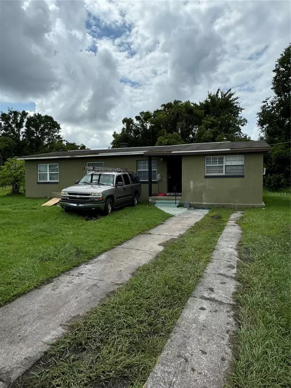 2206 SOUTHWEST RD, Sanford, FL 32771