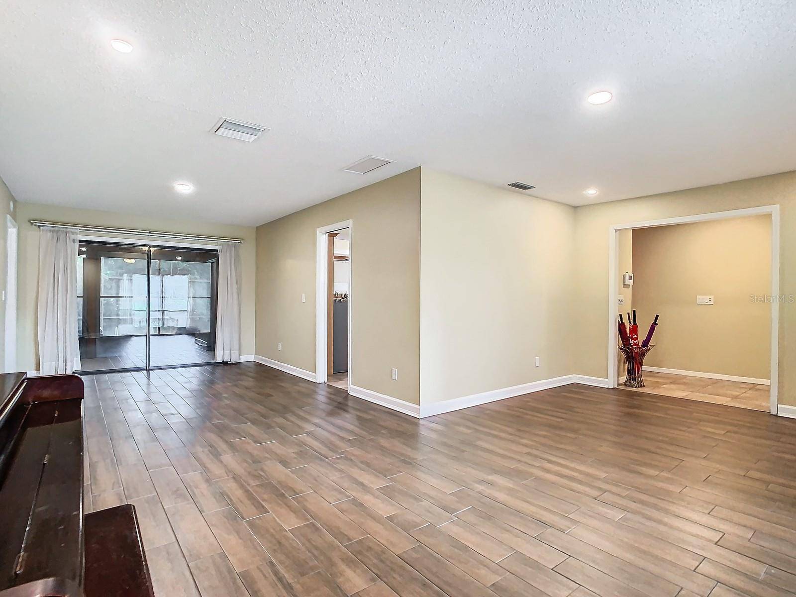 Longwood, FL 32750,1469 GRACE LAKE CIR