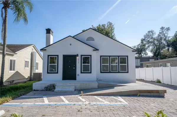1512 E ROBINSON ST,  Orlando,  FL 32801