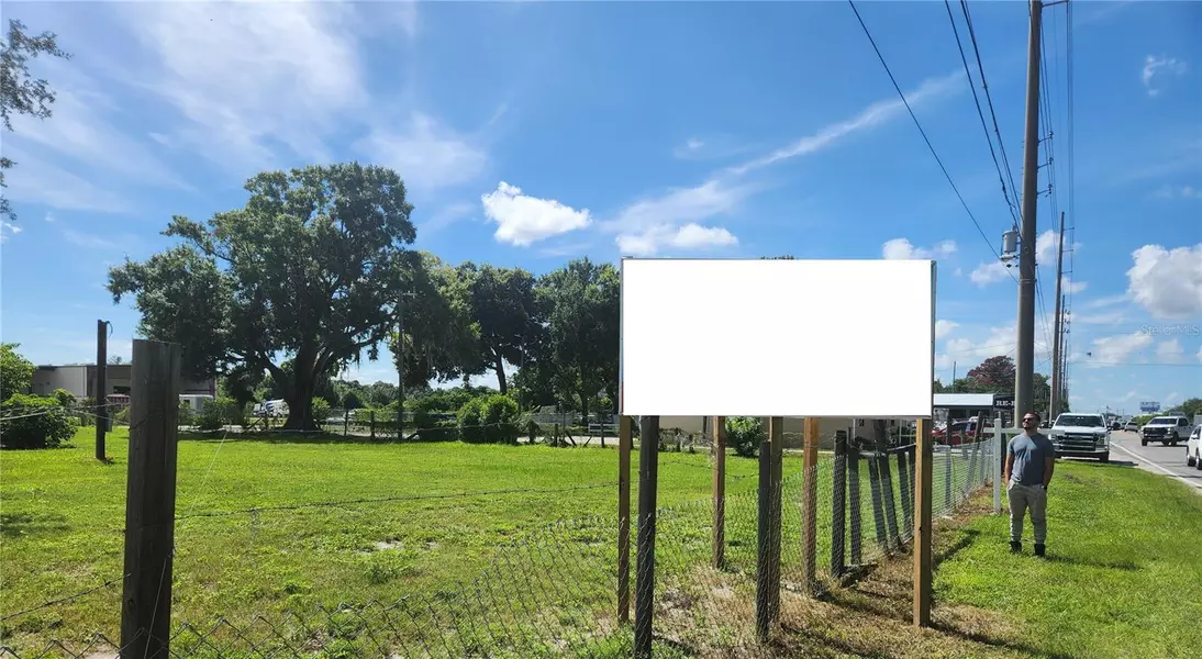 42 42ND ST NW, Winter Haven, FL 33881