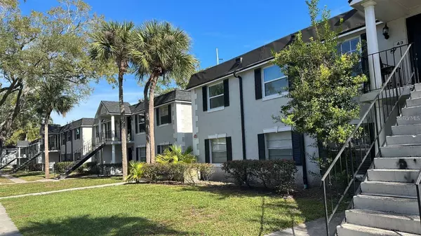 Orlando, FL 32810,7622 FOREST CITY RD #E