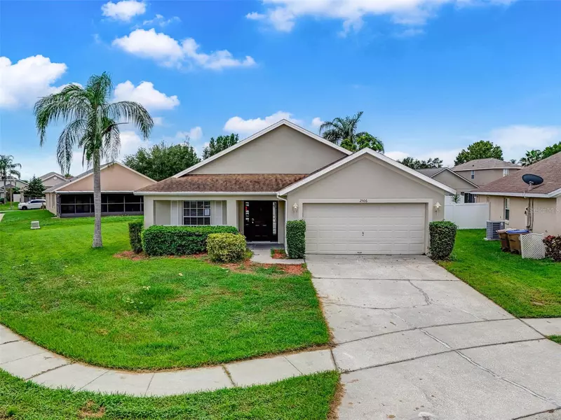 2506 WEDDINGTON GREEN CT, Kissimmee, FL 34744