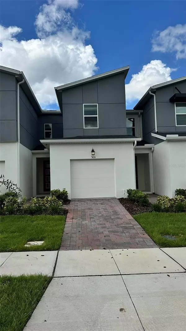 Kissimmee, FL 34747,9051 BEACH TEA WAY