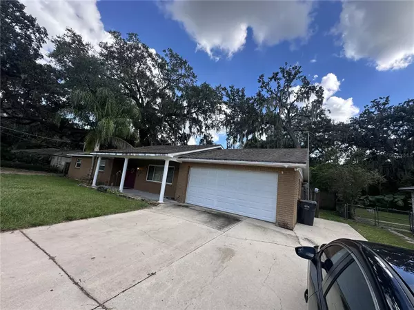 303 SUZETTE DR, Brandon, FL 33511