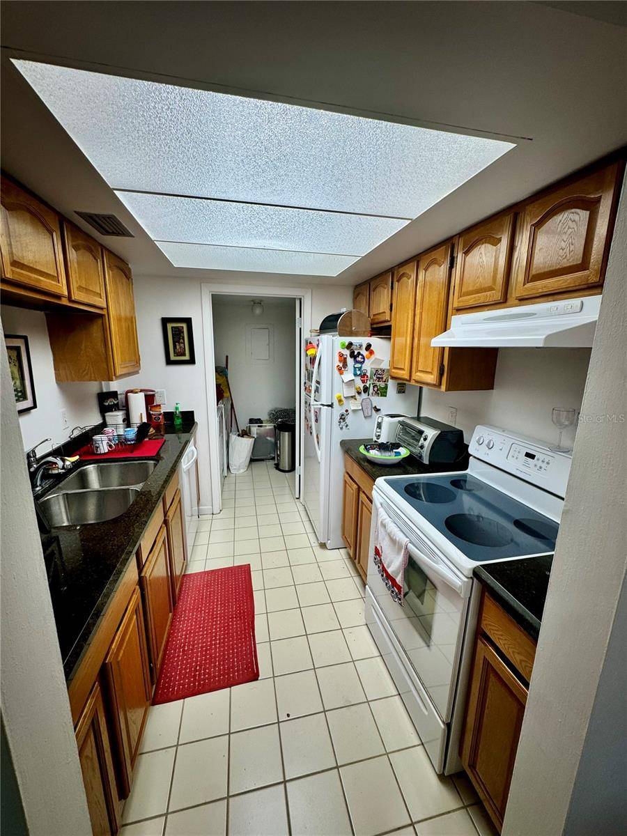 Orlando, FL 32819,6110 PEREGRINE AVE #E05
