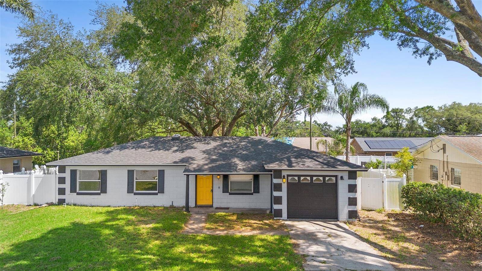 3703 PEMBROOK DR, Orlando, FL 32810