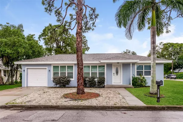 2523 20TH AVE W, Bradenton, FL 34205