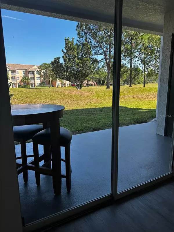 Orlando, FL 32837,14013 FAIRWAY ISLAND DR #415