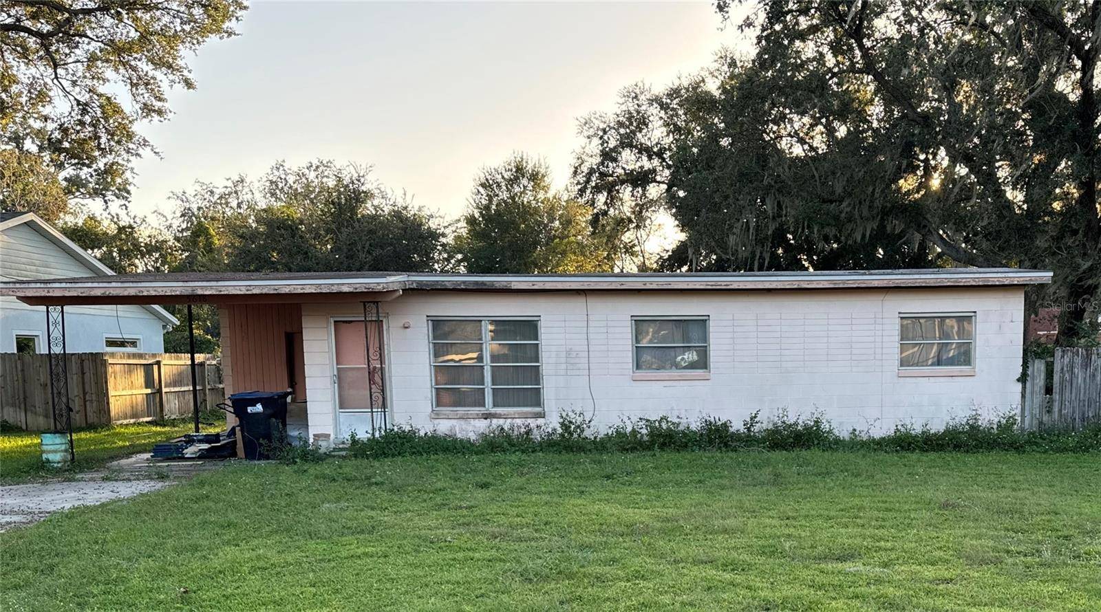 5618 EMBASSY ST,  Orlando,  FL 32809