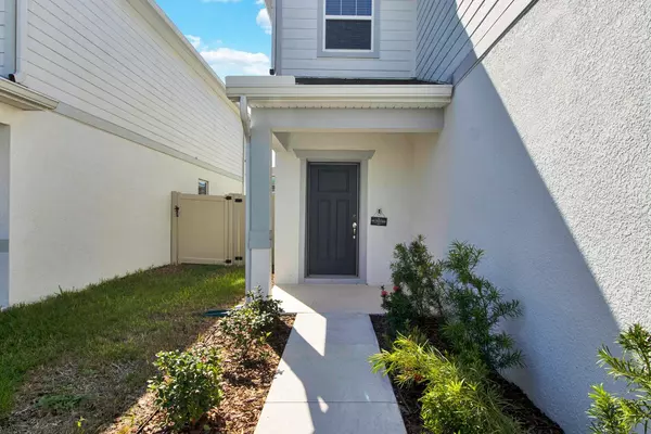 Davenport, FL 33896,2118 CHARMING AVE