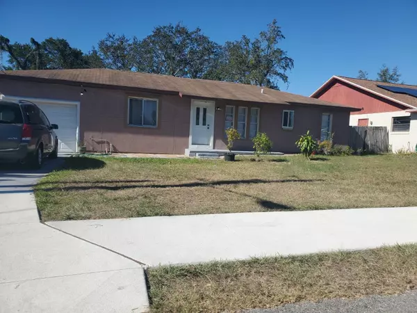 16 N LANCELOT AVE, Orlando, FL 32835