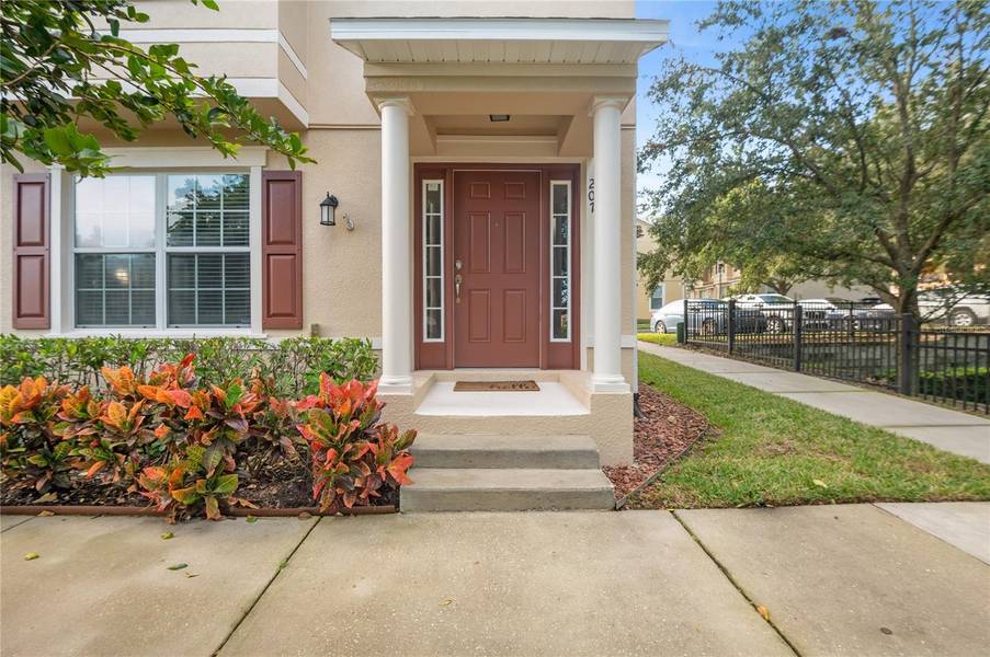 207 MAPLEBROOK DR, Altamonte Springs, FL 32714