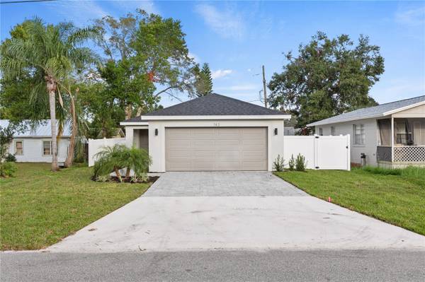 743 HERMAN AVE, Orlando, FL 32803