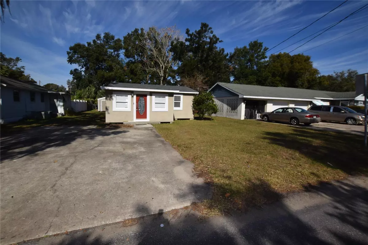 Eustis, FL 32726,317 E BARNES AVE