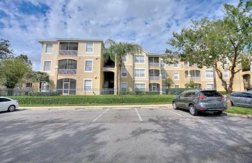 8103 COCONUT PALM WAY #302, Kissimmee, FL 34747