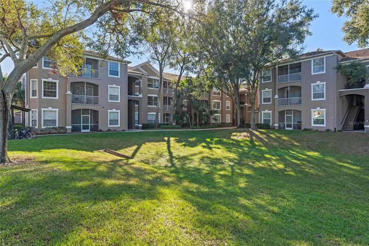 Orlando, FL 32835,7135 YACHT BASIN AVE #237