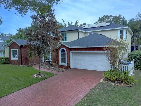 Oviedo, FL 32765,723 LONG LAKE DR