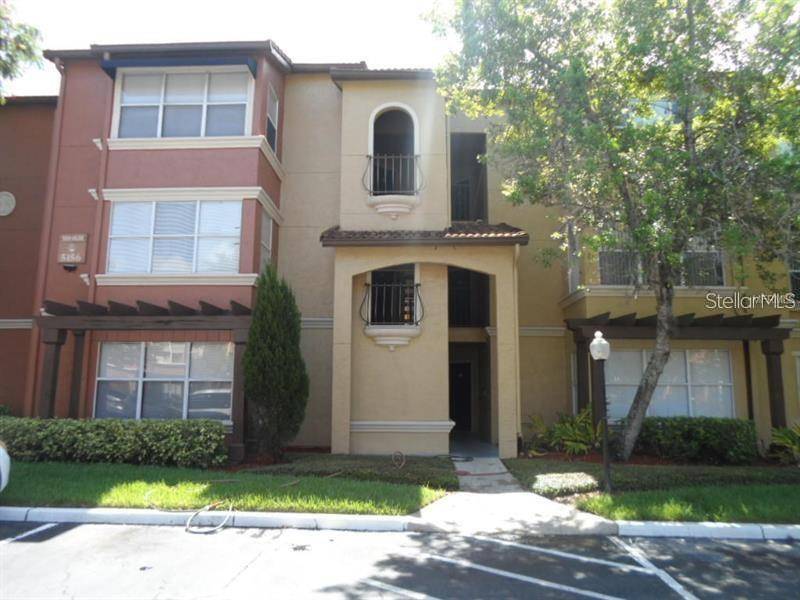 5112 CONROY RD #13, Orlando, FL 32811