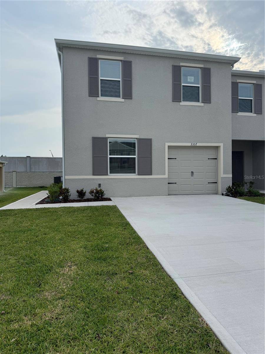 3337 PRIVATE OAK DR, Apopka, FL 32703