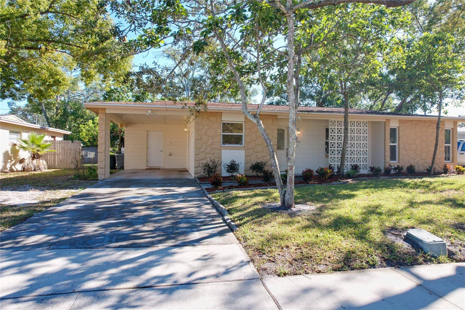 705 BEVERLY AVE, Altamonte Springs, FL 32701