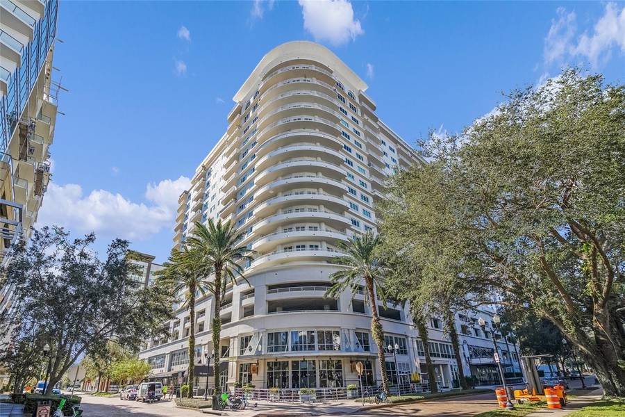 100 S EOLA DR #1411, Orlando, FL 32801