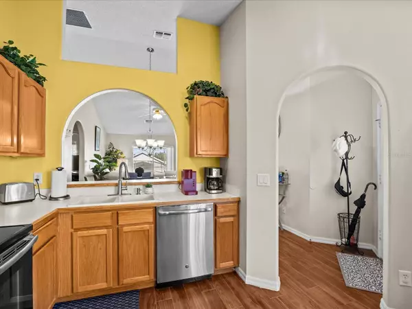 Kissimmee, FL 34747,8057 SANTEE DR
