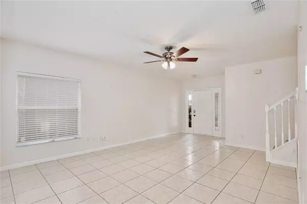 Orlando, FL 32817,2518 WOODS EDGE CIR