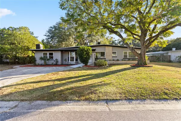 119 E WOODLAND DR,  Sanford,  FL 32773