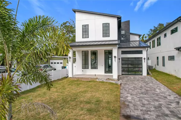 233 E HARDING ST, Orlando, FL 32806