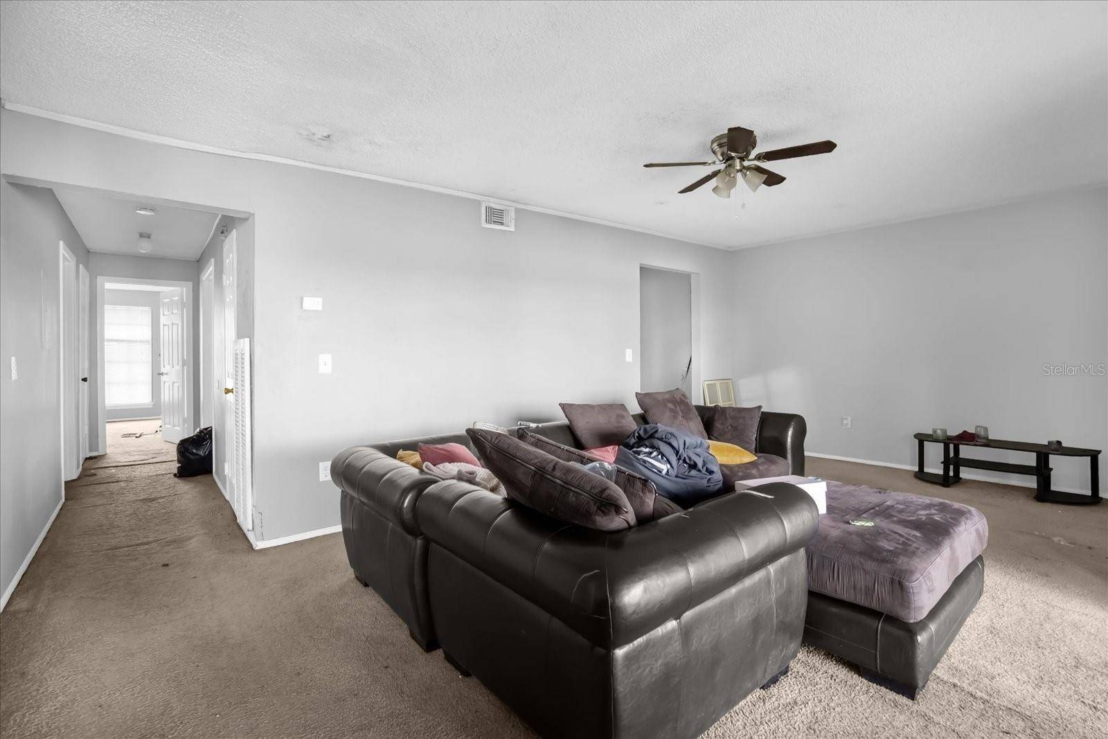 Orlando, FL 32808,3954 VERSAILLES DR #3954B
