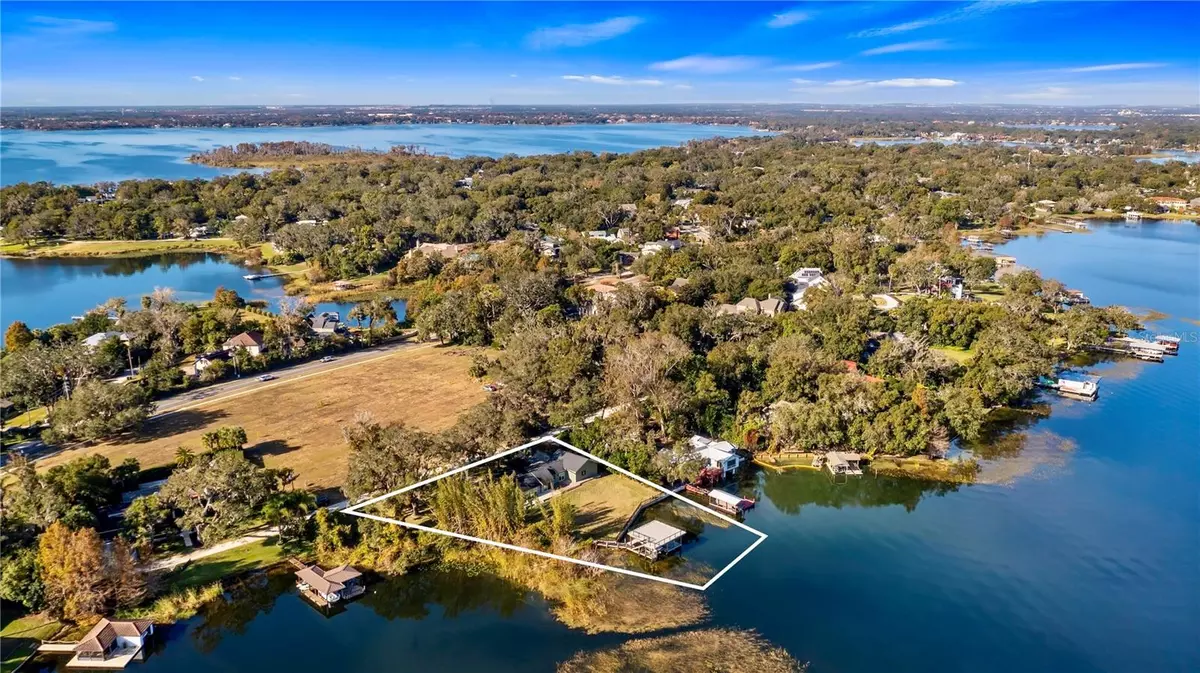 Windermere, FL 34786,647 RIDGEWOOD DR