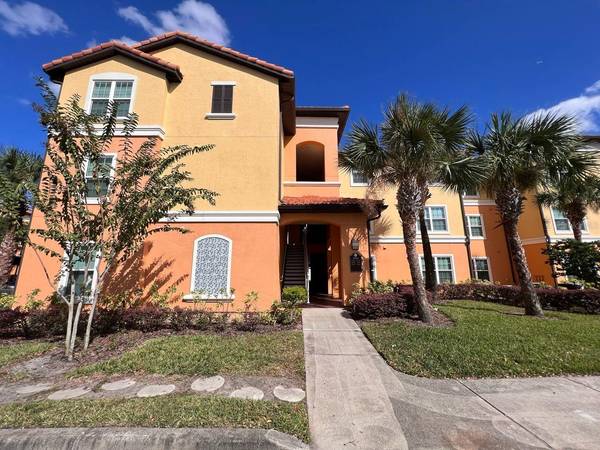 5451 VINELAND RD #2105, Orlando, FL 32811