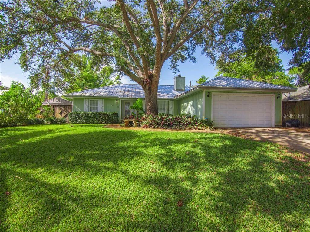 527 10TH AVE, Vero Beach, FL 32962