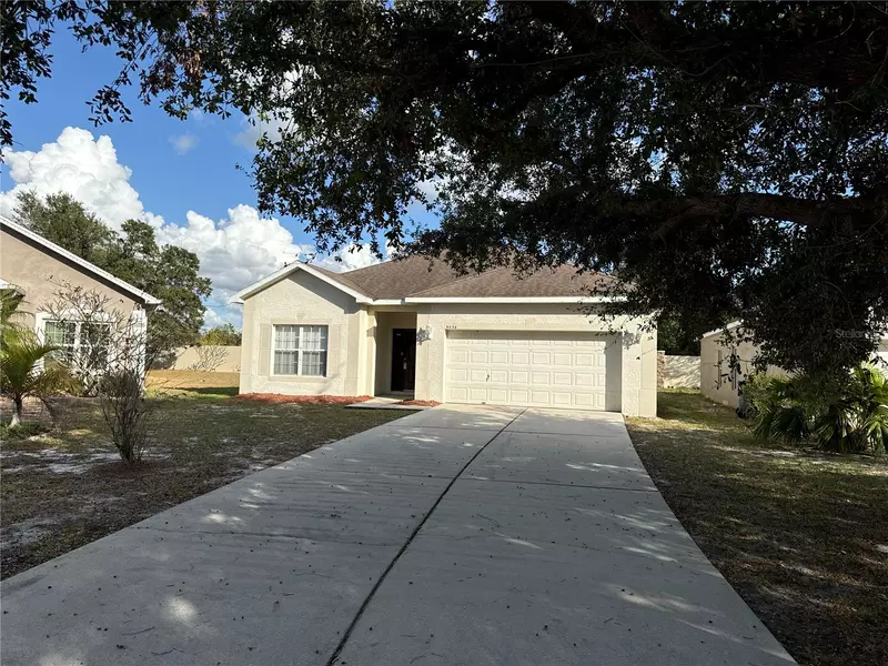 9636 CYPRESS HARBOR DR, Gibsonton, FL 33534