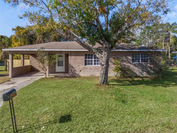 16 COLUMBINE TRL, Debary, FL 32713