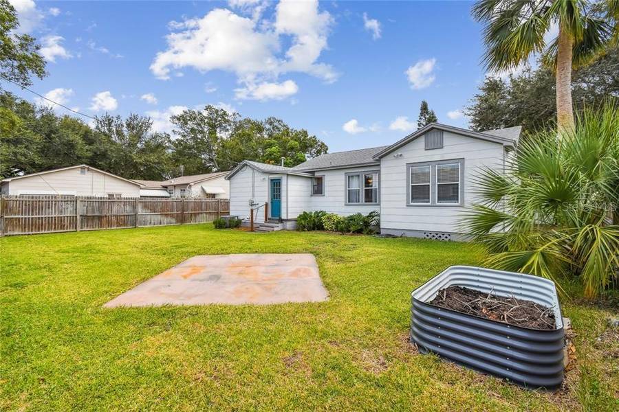 1535 35TH AVE N, St Petersburg, FL 33704