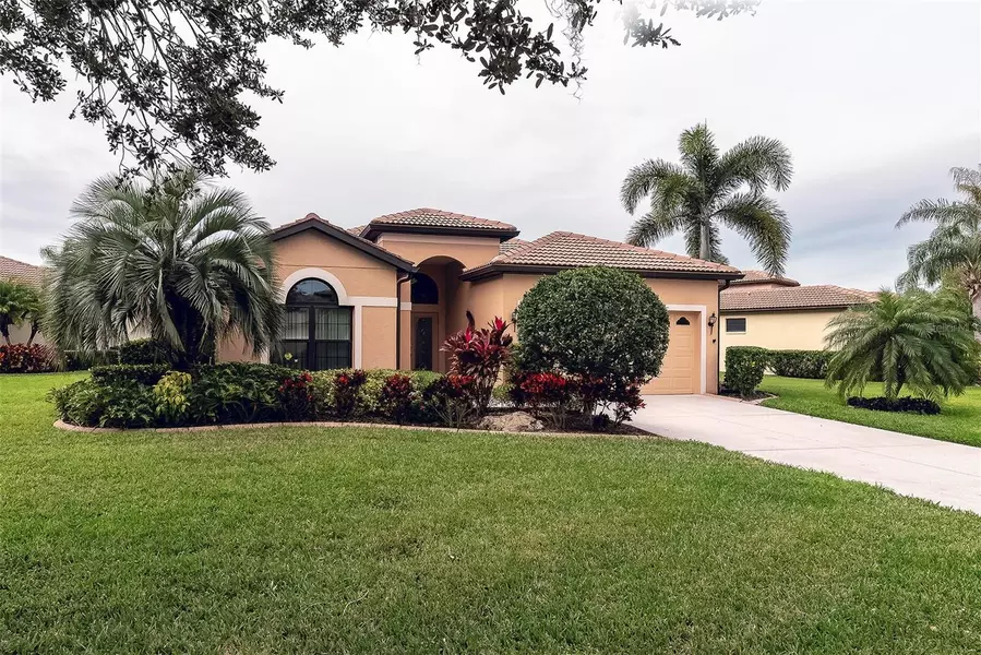 8044 STIRLING FALLS CIR, Sarasota, FL 34243