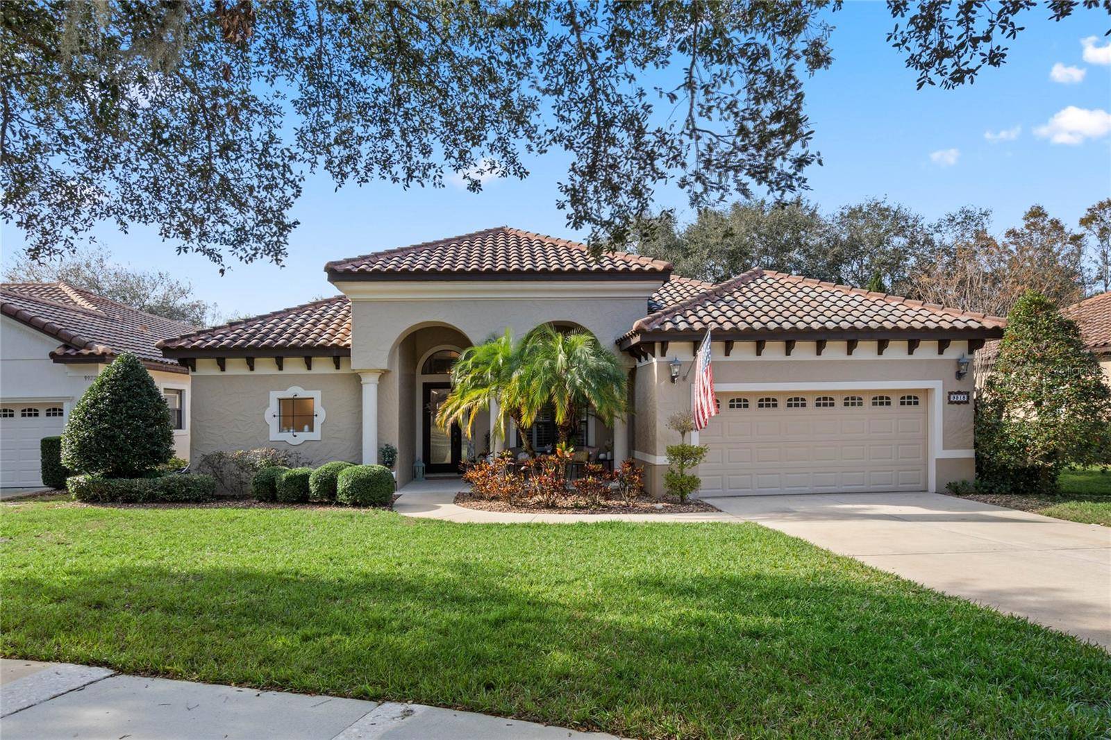 9918 SANTA BARBARA CT,  Howey In The Hills,  FL 34737
