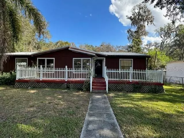 Lake Panasoffkee, FL 33538,3119 CR 430A