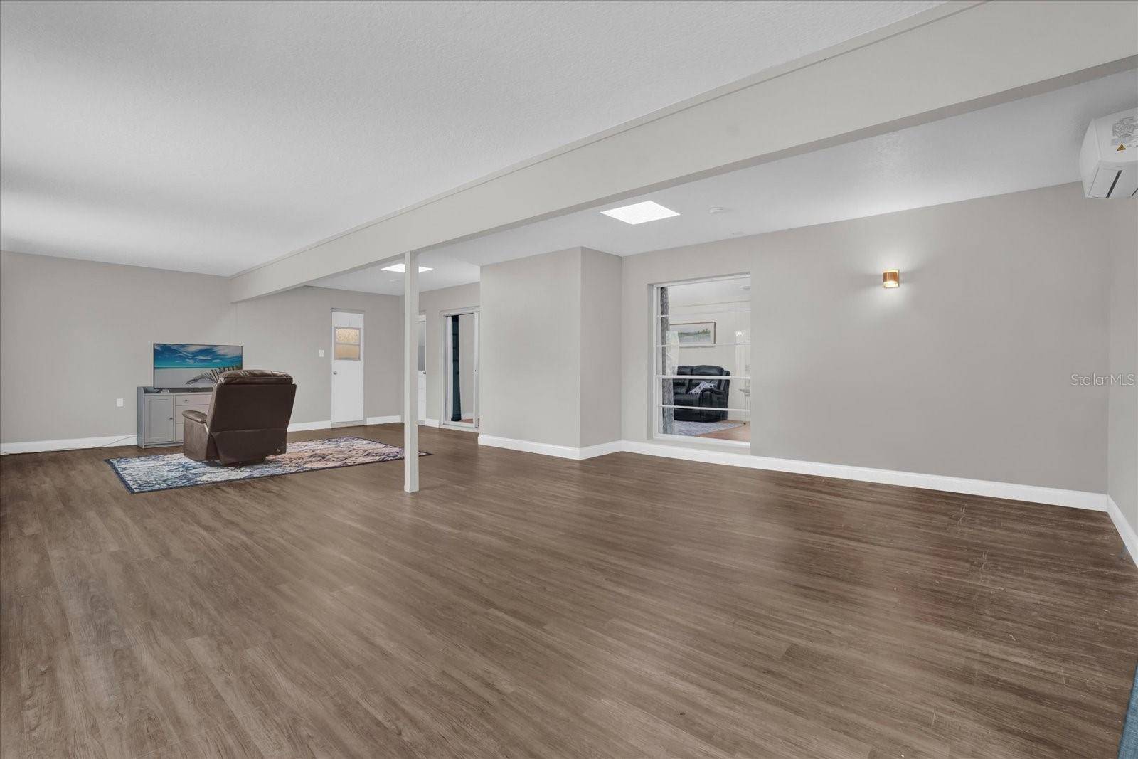 Longwood, FL 32779,223 ROYAL OAKS CIR