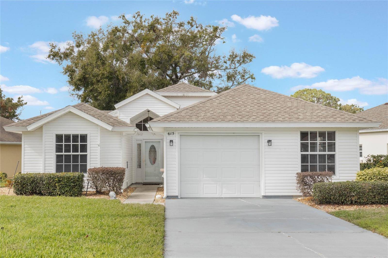 Tavares, FL 32778,615 JUNIPER WAY