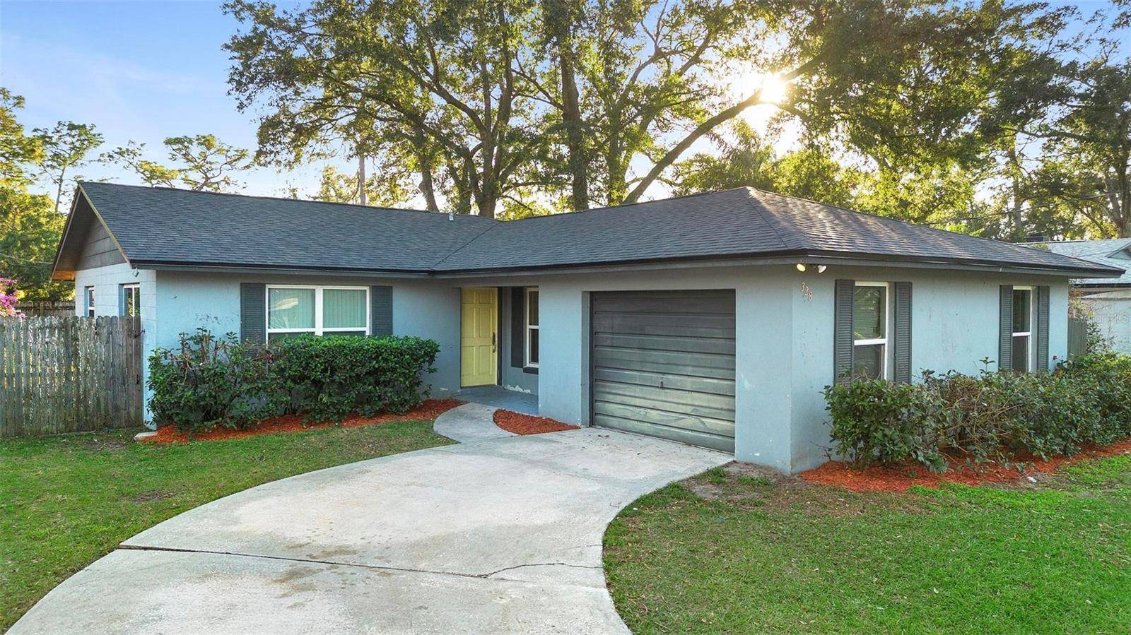 328 E HILLCREST ST, Altamonte Springs, FL 32701