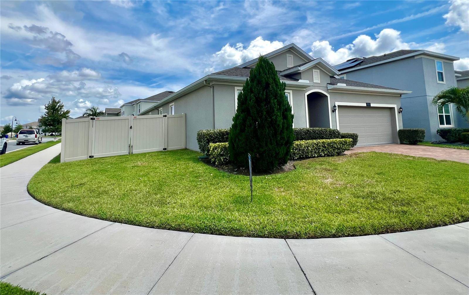 3333 WAUSEON DR, St Cloud, FL 34772