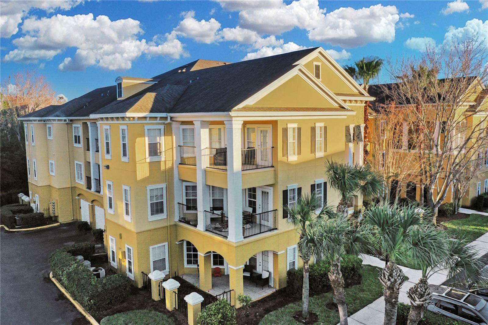 3593 CONROY RD #413, Orlando, FL 32839